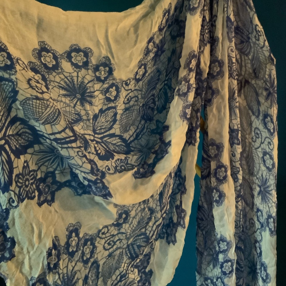 Forever 21 scarf